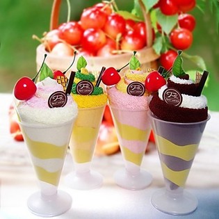 HANDTUCH IN SORBET-FORM (2er Set)