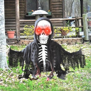 REAPER SKELETON GROUND BREAKER LIGHTS 50 CM.