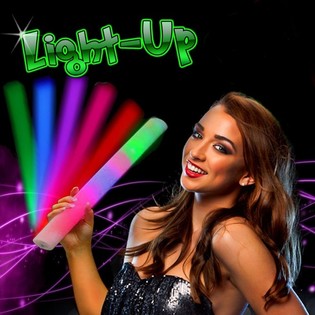 LED-SCHAUMSTICKS - MEHRFARBIGE PARTY-BAR IN DISPLAY (24ST)